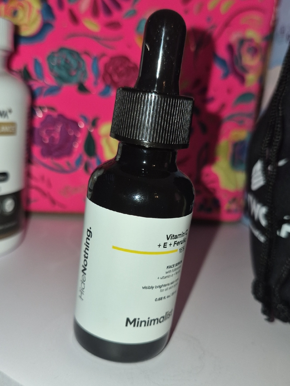 Minimalisr Vitamin C Face Serum - White Nwob